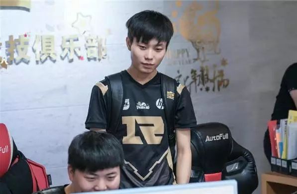 员渴望加盟